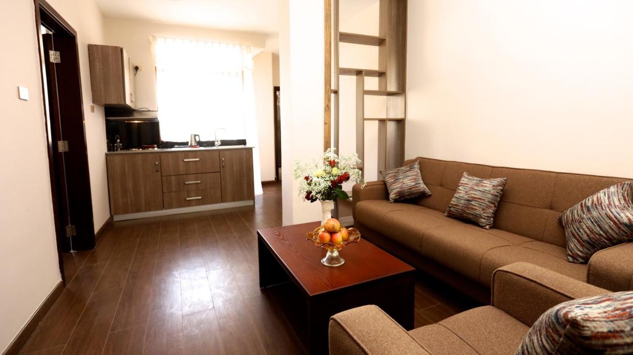 Black Horse Hotel Apartment Addis Ababa Exteriör bild