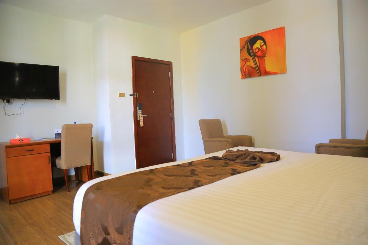 Black Horse Hotel Apartment Addis Ababa Exteriör bild
